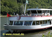 promenade à bateau dans la Moselle